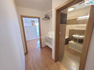 Prodej bytu 1+kk, Hostivice, Ječná, 32 m2