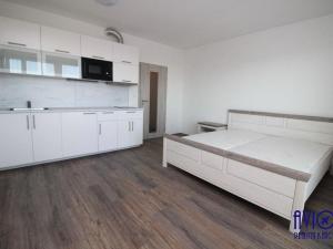 Pronájem bytu 1+kk, Poděbrady - Poděbrady III, Nerudova, 36 m2