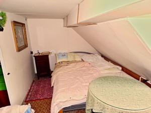Prodej rodinného domu, Okrouhlá, 315 m2