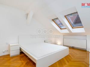 Prodej bytu 2+kk, Praha - Smíchov, Na Celné, 92 m2