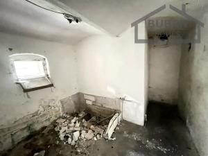 Prodej rodinného domu, Lesná, 558 m2