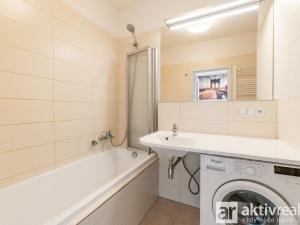 Pronájem bytu 1+kk, Praha - Černý Most, Mrázkova, 34 m2