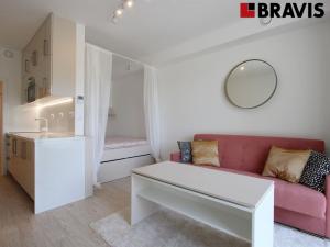 Pronájem bytu 1+kk, Brno, Poříčí, 31 m2