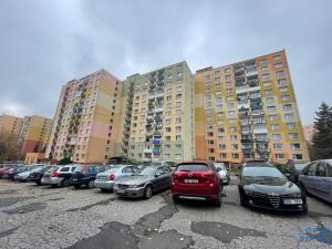 Pronájem bytu 2+1, Chomutov, Holešická, 62 m2