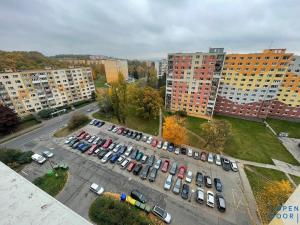 Pronájem bytu 2+1, Chomutov, Holešická, 62 m2