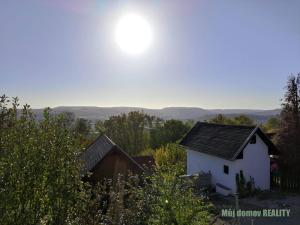 Pronájem rodinného domu, Praha - Velká Chuchle, 48000 m2