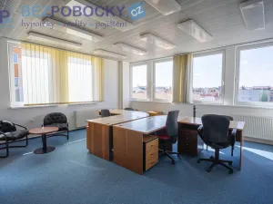 Pronájem kanceláře, Havlíčkův Brod, Havlíčkovo náměstí, 1200 m2