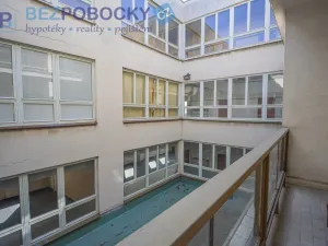 Pronájem kanceláře, Havlíčkův Brod, Havlíčkovo náměstí, 1200 m2
