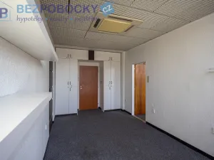 Pronájem kanceláře, Havlíčkův Brod, Havlíčkovo náměstí, 1200 m2