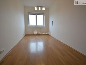 Pronájem bytu 2+kk, Praha - Hlubočepy, Barrandovská, 56 m2