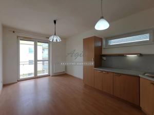 Prodej bytu 3+kk, Šlapanice, 75 m2