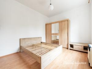 Pronájem bytu 2+kk, Praha - Braník, Jiskrova, 41 m2