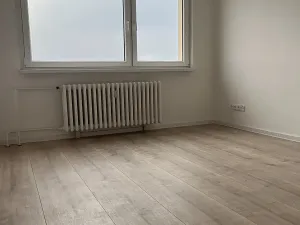 Pronájem bytu 2+kk, Praha - Řepy, Vondroušova, 36 m2