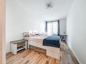 Pronájem bytu 3+kk, Praha - Strašnice, Zvěřinova, 87 m2