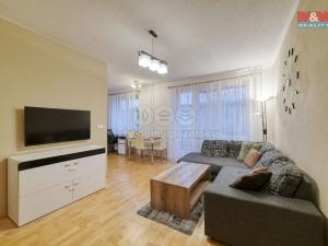 Prodej bytu 2+1, Mariánské Lázně, Libušina, 47 m2