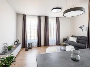 Prodej bytu 2+kk, Praha - Hlubočepy, Wassermannova, 48 m2