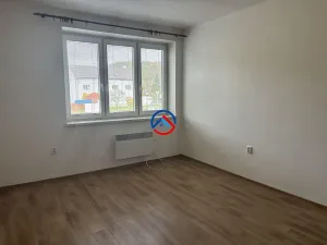 Pronájem bytu 1+1, Rapotín, Jesenická, 38 m2