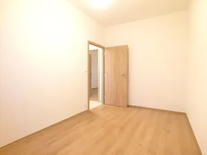 Pronájem bytu 3+1, Dobřichovice, Za Parkem, 72 m2