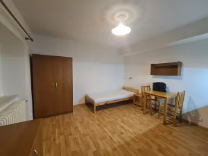 Pronájem bytu 1+kk, Praha - Jinonice, U Waltrovky, 26 m2