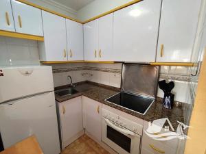 Prodej bytu 3+kk, Torrevieja, Španělsko, 60 m2