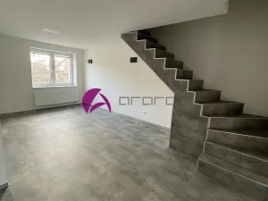 Pronájem bytu 4+kk, Kožušany-Tážaly, 110 m2