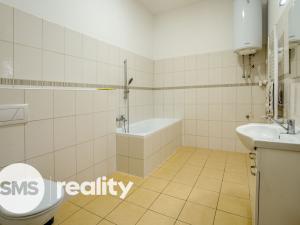 Pronájem bytu 3+kk, Opava - Město, Nákladní, 81 m2