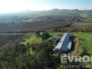 Prodej výrobních prostor, Libčeves, okres louny, 1700 m2