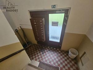 Prodej bytu 1+kk, Teplice, Zrenjaninská, 21 m2