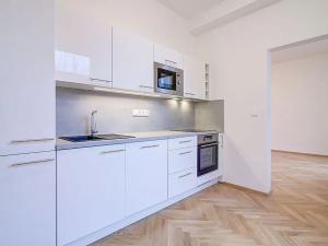 Pronájem bytu 3+kk, Praha - Smíchov, Kotevní, 94 m2