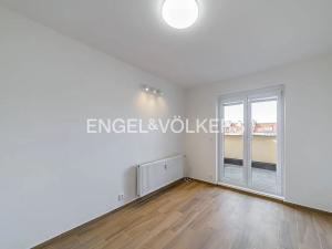 Pronájem bytu 2+1, Praha - Holešovice, Jankovcova, 52 m2