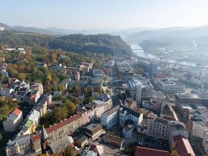 Pronájem bytu 4+1, Ústí nad Labem, Bratislavská, 148 m2