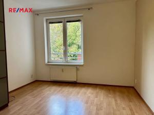 Pronájem bytu 3+kk, Praha - Záběhlice, Mikanova, 78 m2