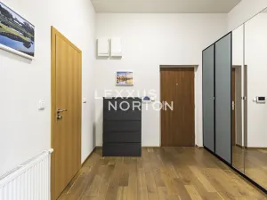 Pronájem bytu 1+kk, Praha - Bubeneč, Mlýnská, 53 m2