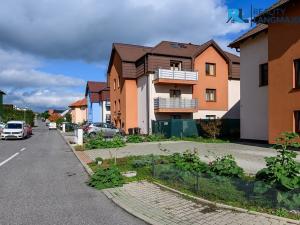 Prodej bytu 4+kk, Králův Dvůr, Na Lucberku, 132 m2