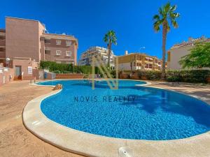 Prodej bytu 3+1, Torrevieja, Španělsko, 44 m2