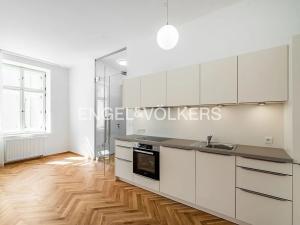 Pronájem bytu 3+kk, Praha - Nové Město, Růžová, 91 m2