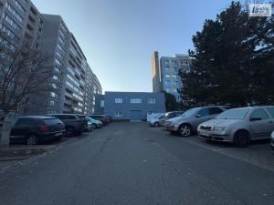 Pronájem obchodního prostoru, Praha - Háje, Hviezdoslavova, 661 m2