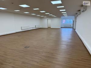 Pronájem obchodního prostoru, Praha - Háje, Hviezdoslavova, 661 m2