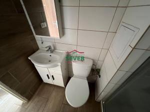 Prodej bytu 1+kk, Postoloprty, Třebízského náměstí, 20 m2