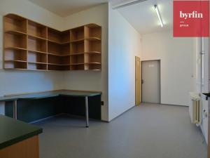 Pronájem skladu, Opava, Zámecký okruh, 200 m2