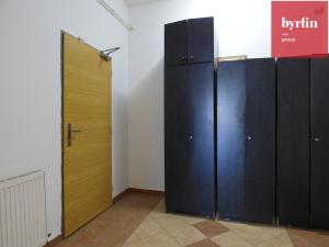Pronájem skladu, Opava, Zámecký okruh, 200 m2