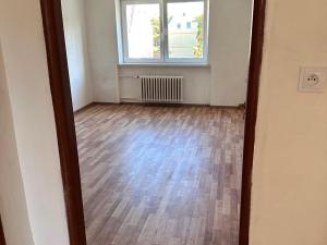 Pronájem bytu 2+1, Chomutov, Pionýrů, 65 m2