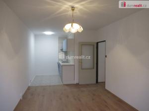 Pronájem bytu 2+kk, Praha - Kobylisy, Balabánova, 45 m2