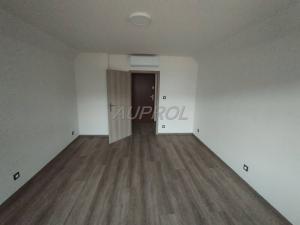 Prodej bytu 2+kk, Praha - Hloubětín, Konzumní, 60 m2