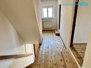 Pronájem bytu 4+1, Planá, 101 m2