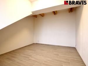 Pronájem bytu 1+1, Brno, Kšírova, 30 m2