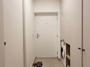 Pronájem bytu 1+kk, Praha - Strašnice, Strančická, 31 m2