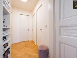 Pronájem bytu 2+kk, Praha - Nové Město, Dittrichova, 51 m2