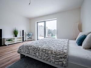 Prodej bytu 3+kk, Hostěnice, 81 m2