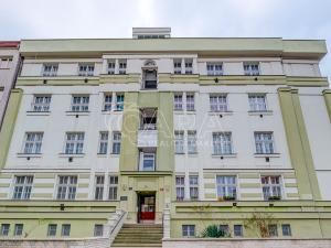 Prodej bytu 1+1, Praha - Dejvice, Zikova, 59 m2